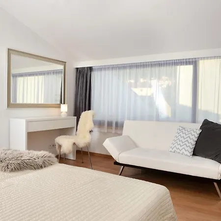 Apartamento Eden - Rezidence